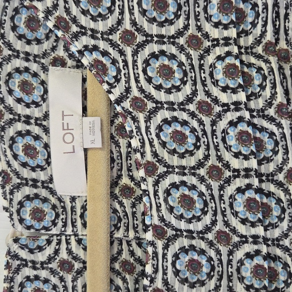 LOFT Women's Blouses Bundle - Picture 7 of 13